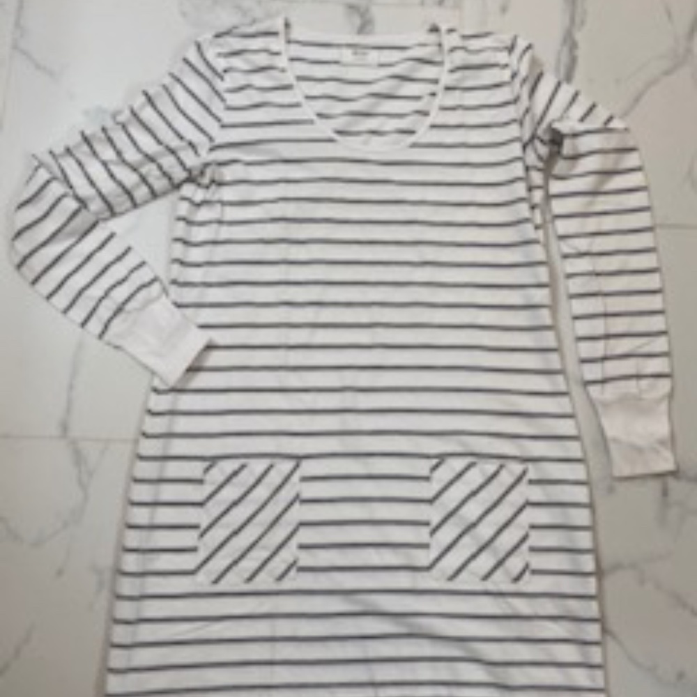 Anthropologie tunic dress grey & white